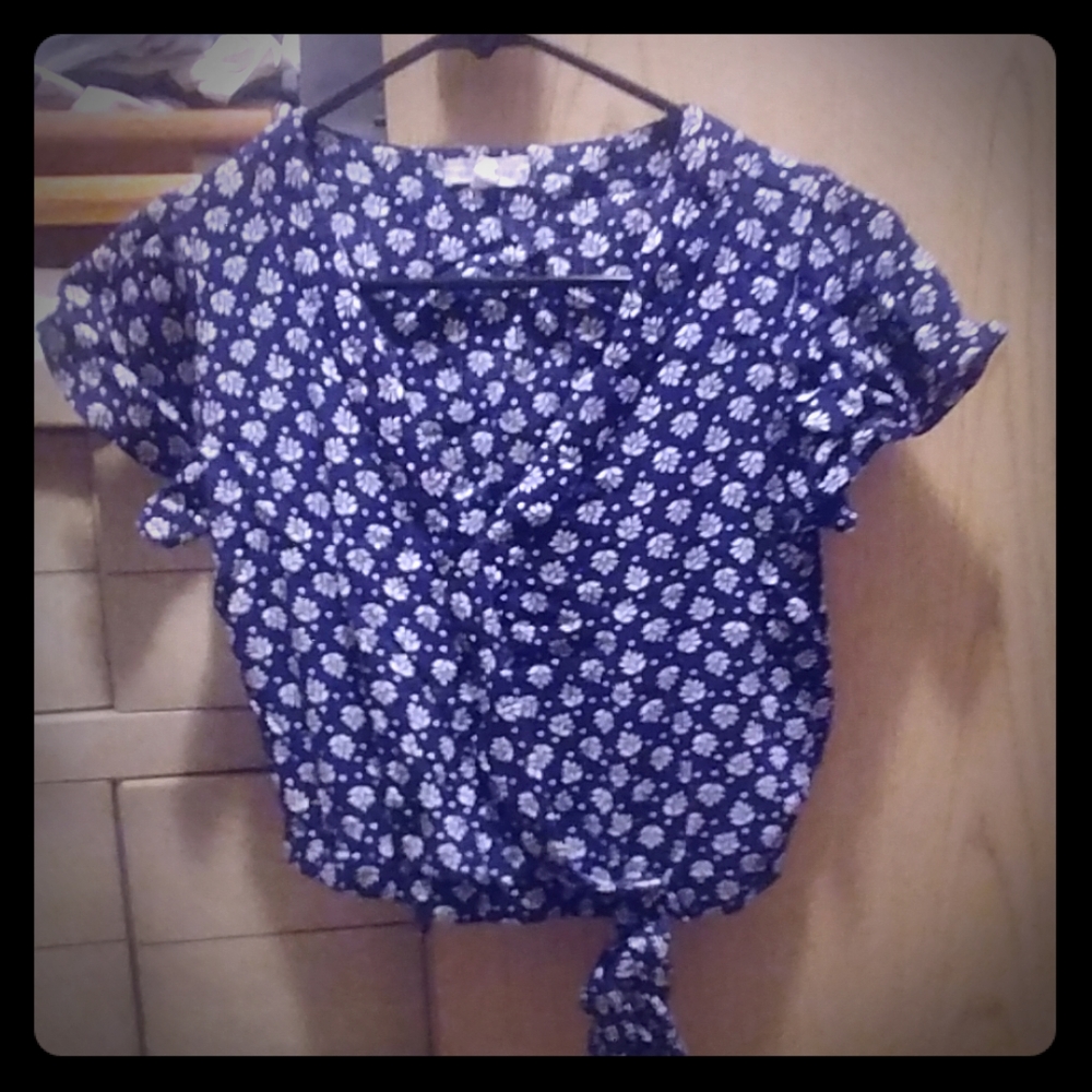 Floral crop top